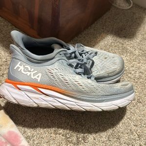 Hoka One One Clifton 8.Size 7.5 used